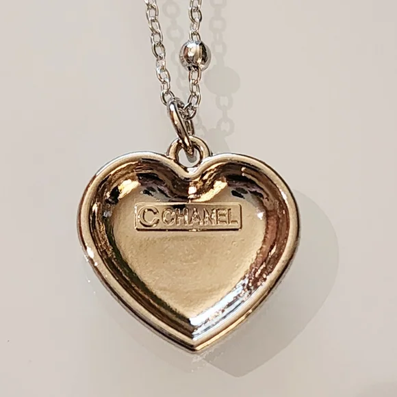 Silver Designer Charm Finding on 24K White GF Satellite Chain, 18" Long - Picture 3 of 4